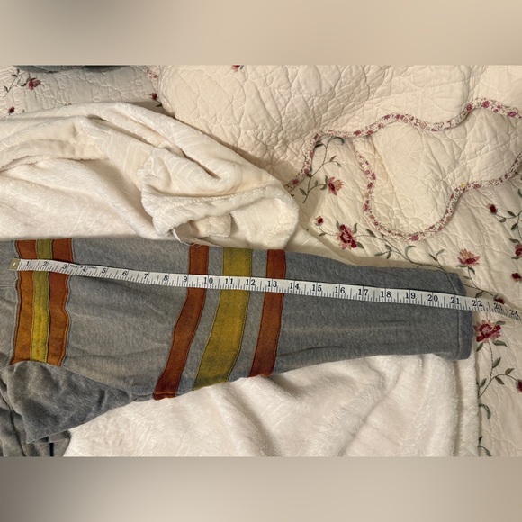 ‼️WE THE FREE by Free People “62” Retro Varsity Long Sleeve Top - SIZE SMALL 👀👀👀 - Picture 9 of 10